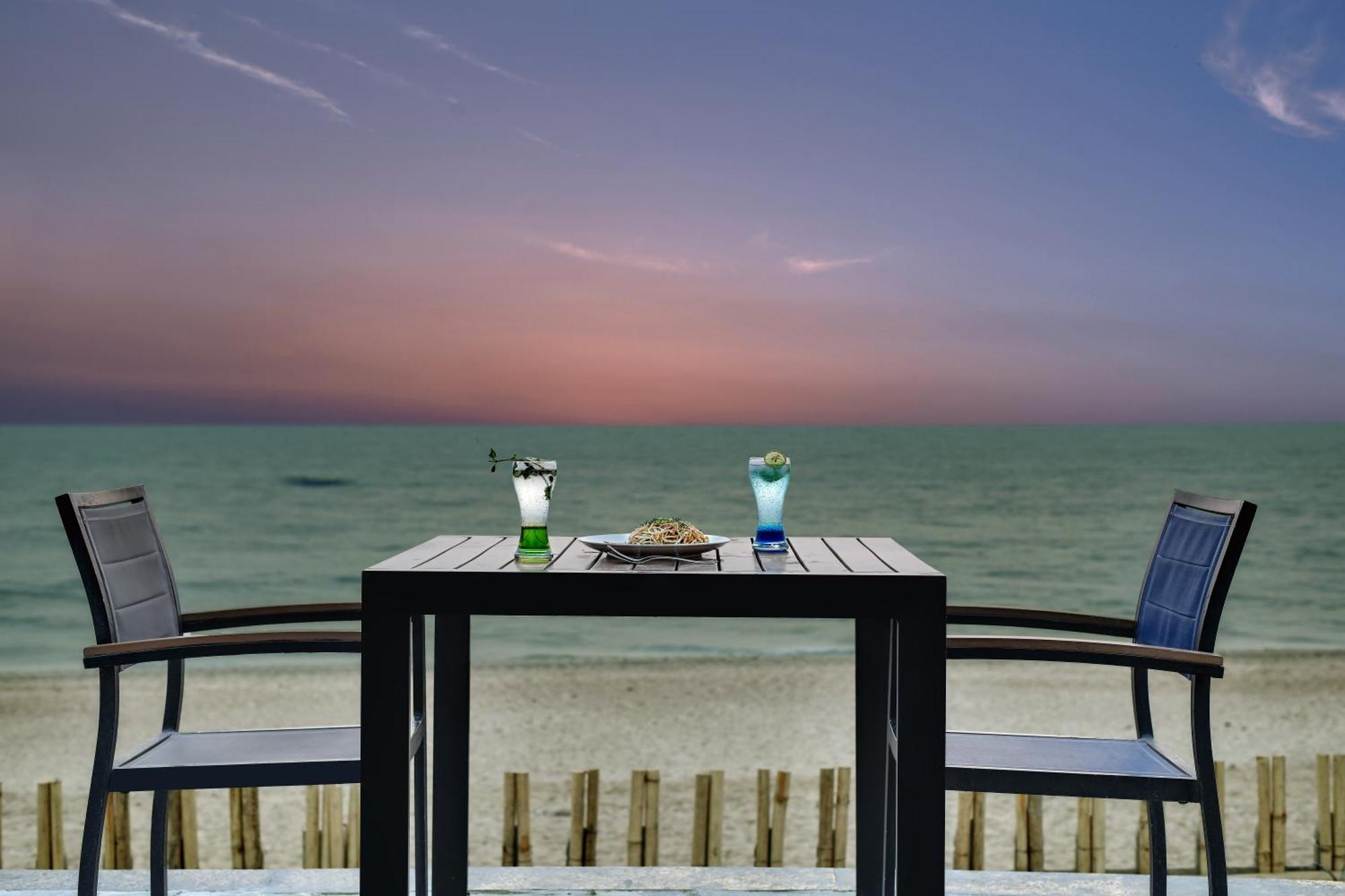 The Fern Leo Beach Resort , Madhavpur Porbandar Zewnętrze zdjęcie