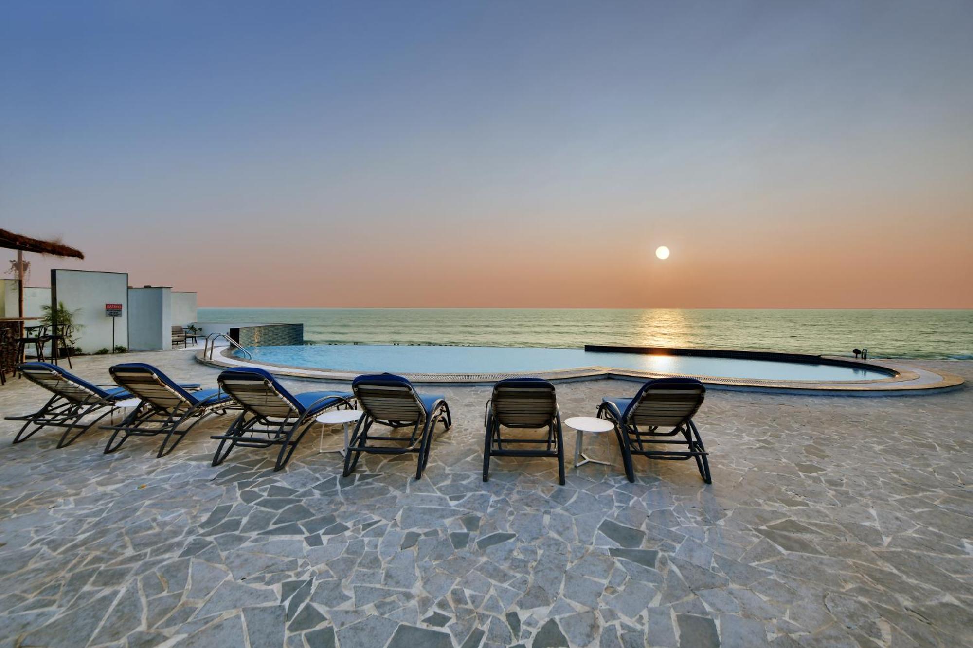 The Fern Leo Beach Resort , Madhavpur Porbandar Zewnętrze zdjęcie